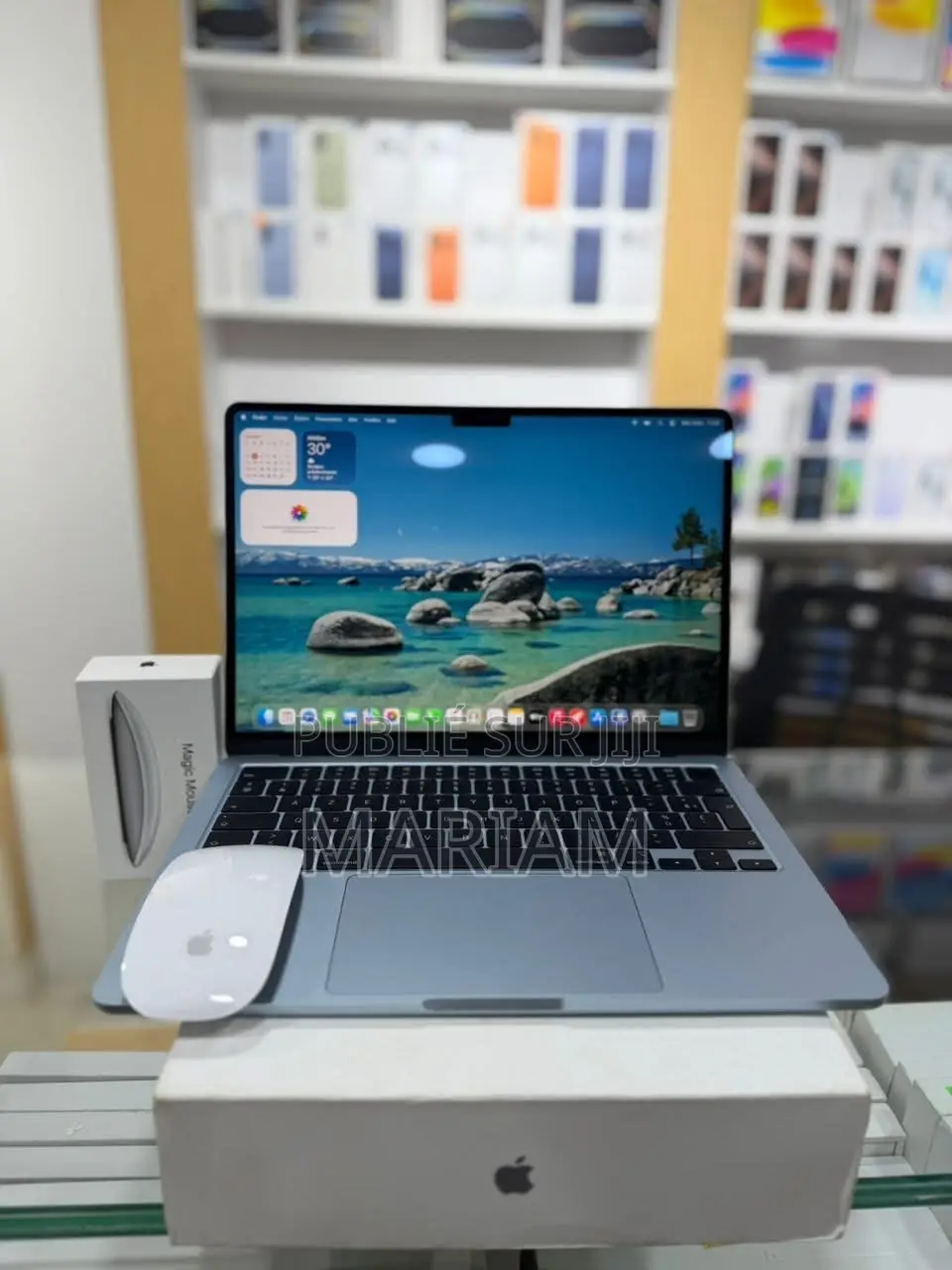 New Apple MacBook Air 2025 M4 13-Inch 16GB Apple M4 SSD 256GB