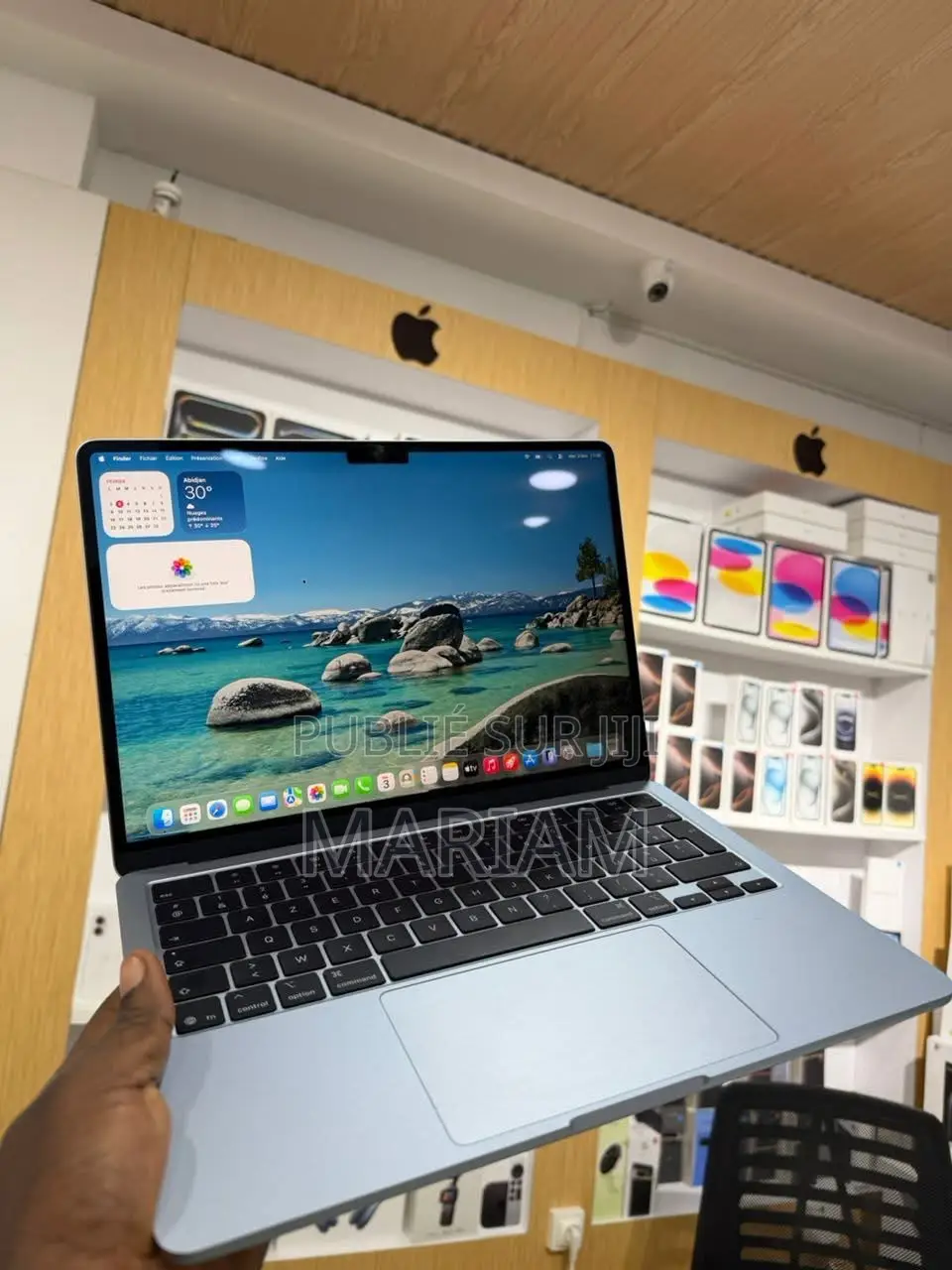 New Apple MacBook Air 2025 M4 13-Inch 16GB Apple M4 SSD 256GB