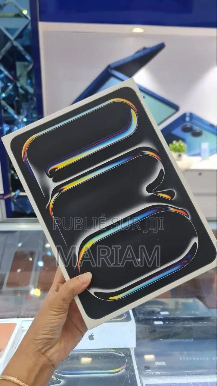 New Apple iPad Pro 11 (2025) 256 GB Autre