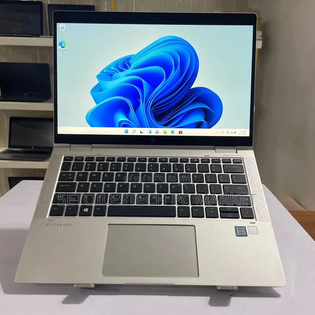 New HP EliteBook X360 1030 G4 16GB Intel Core I7 SSD 512GB
