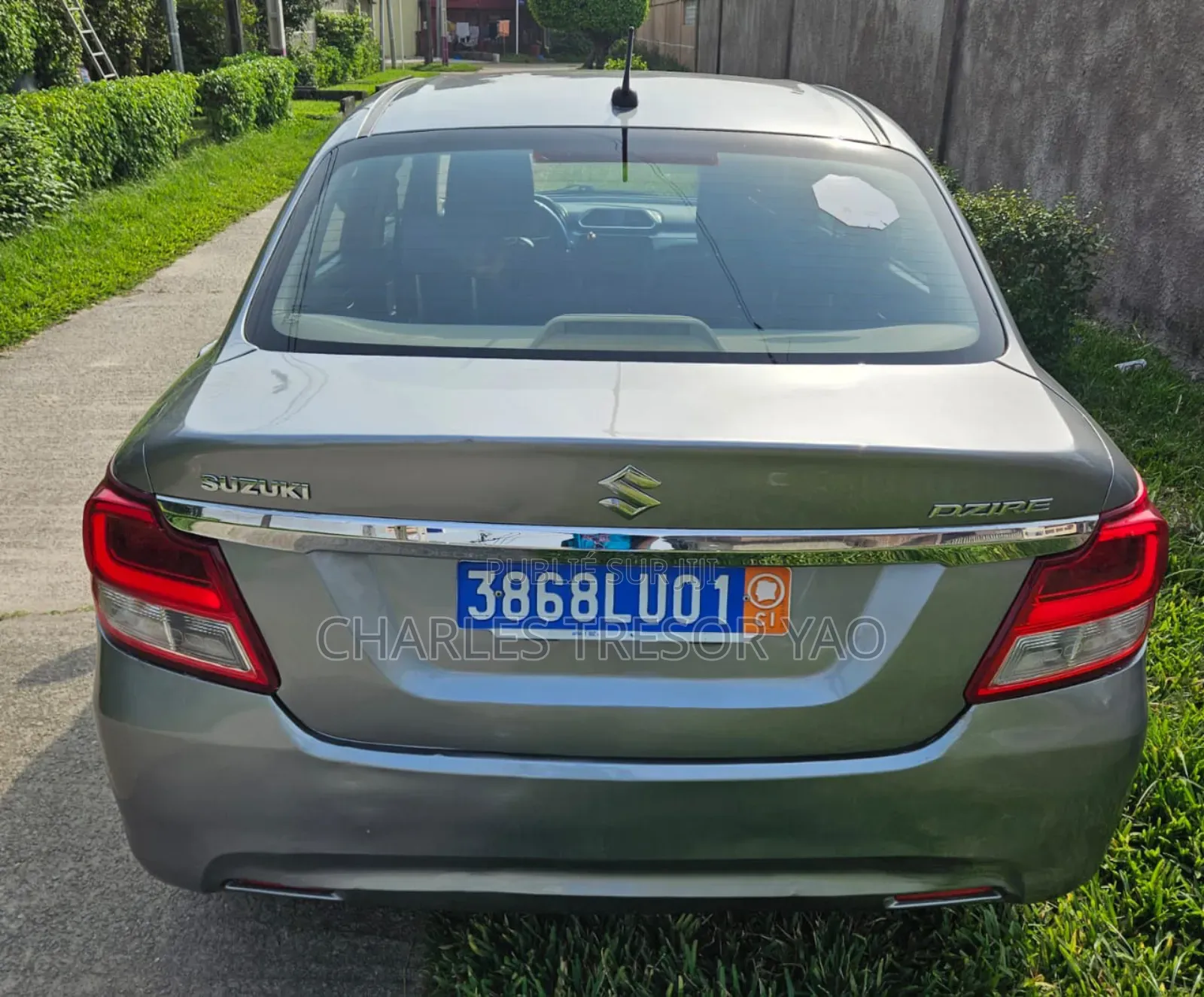 Suzuki Dzire 2023 Gris