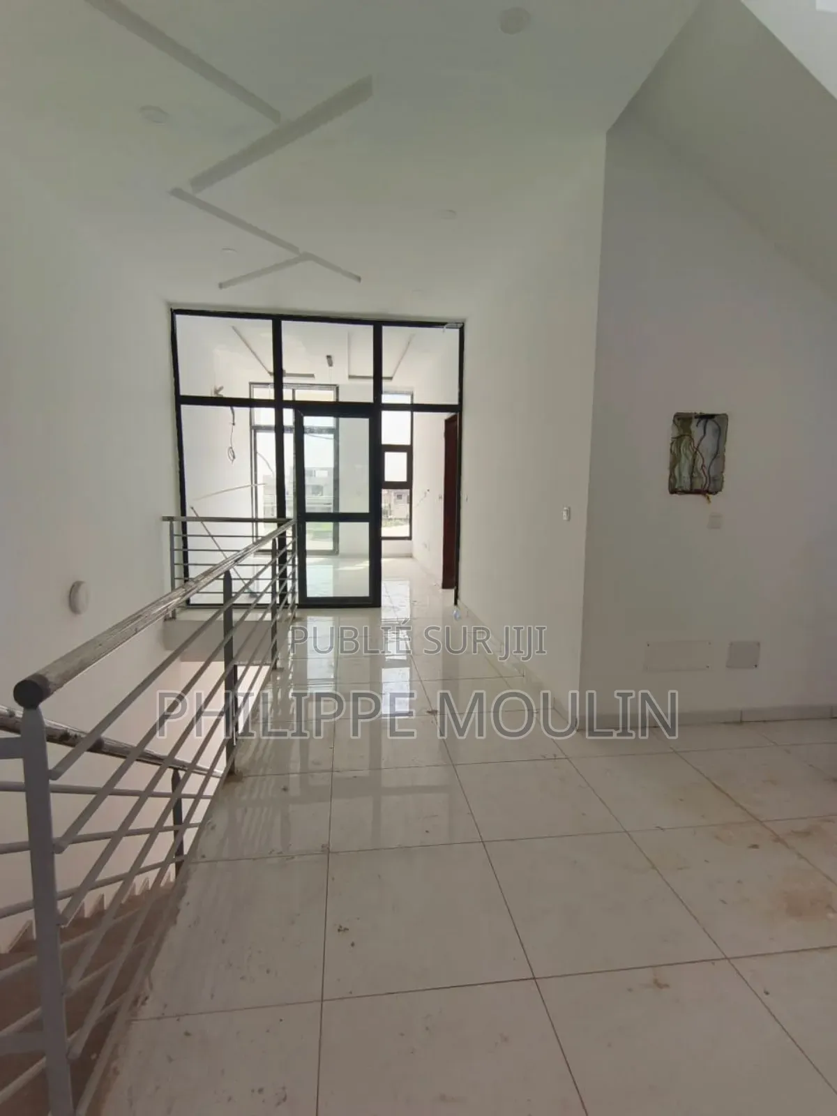 5chbre Villa dans Elite Immobilier, Cocody à Vendre