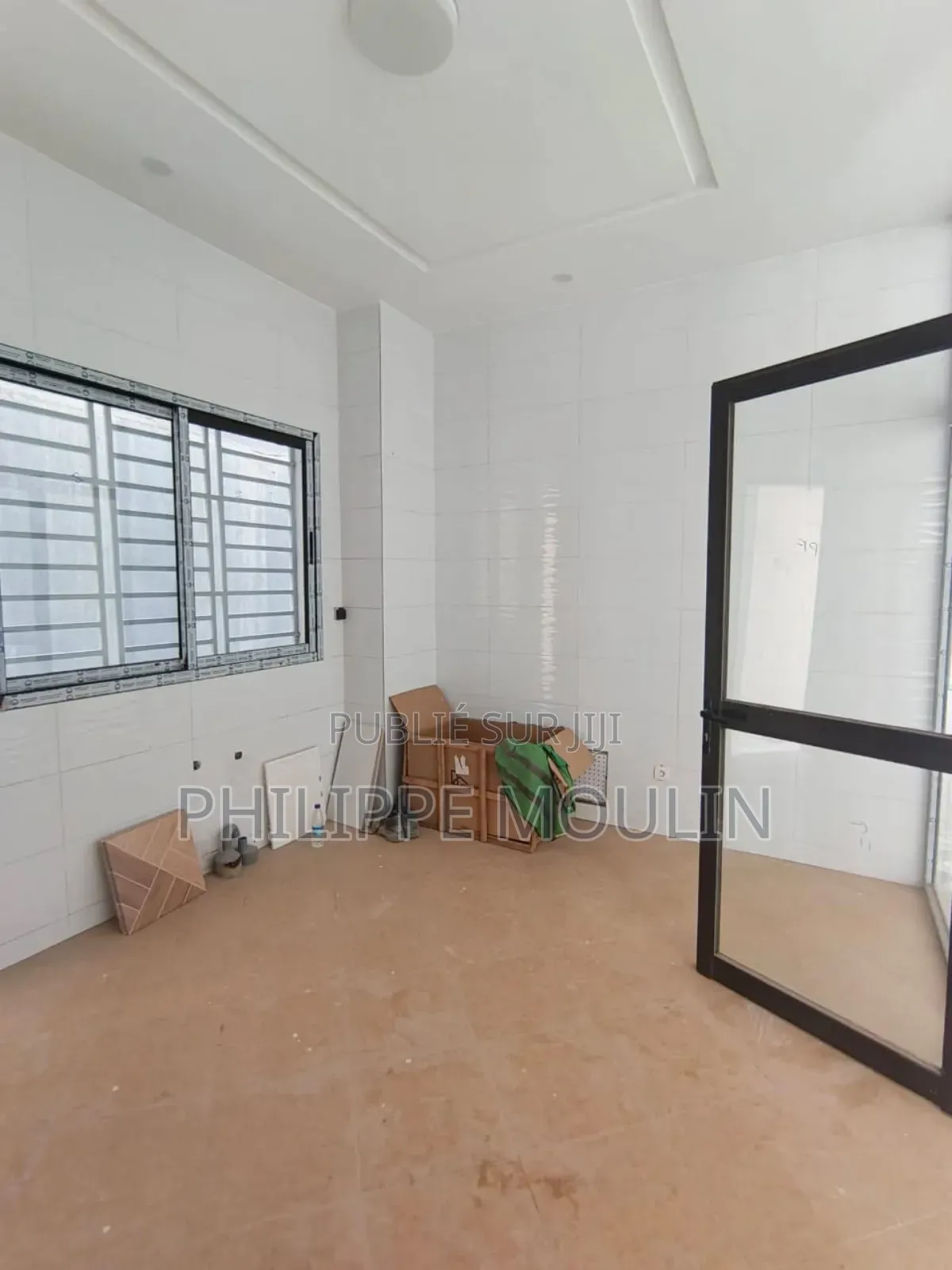 5chbre Villa dans Elite Immobilier, Cocody à Vendre