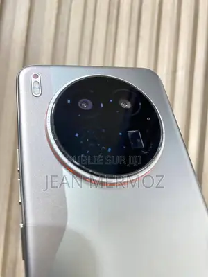 New Tecno Camon 40 Premier 256 GB Doré