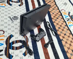 Ps4 Slim Non Craquée, Vendu Avec Un Cd De Ton Choix Garantie De 3 Mois