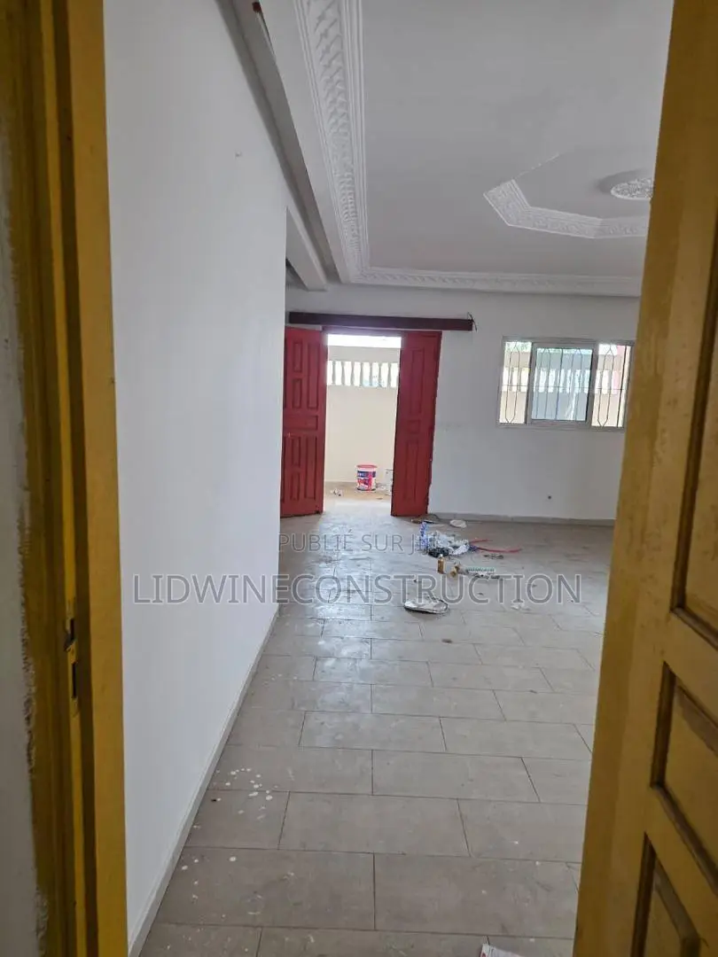 4chbre Villa dans Bingerville à Vendre