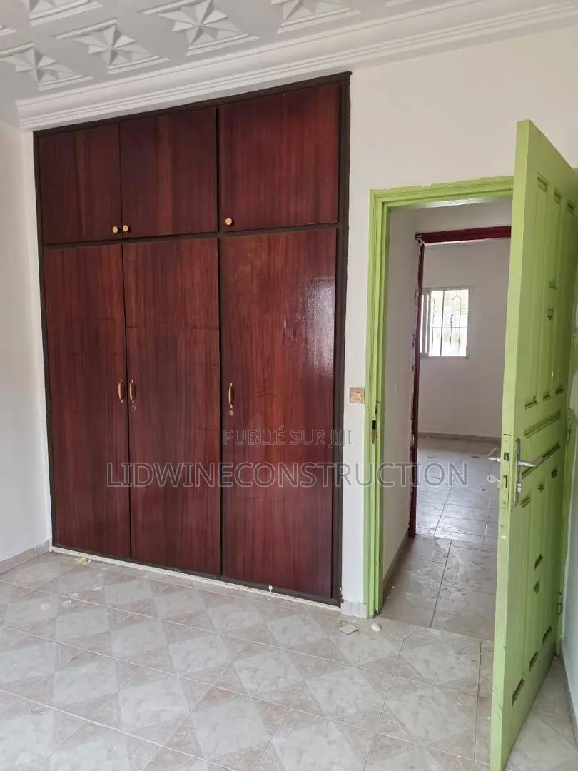 4chbre Villa dans Bingerville à Vendre