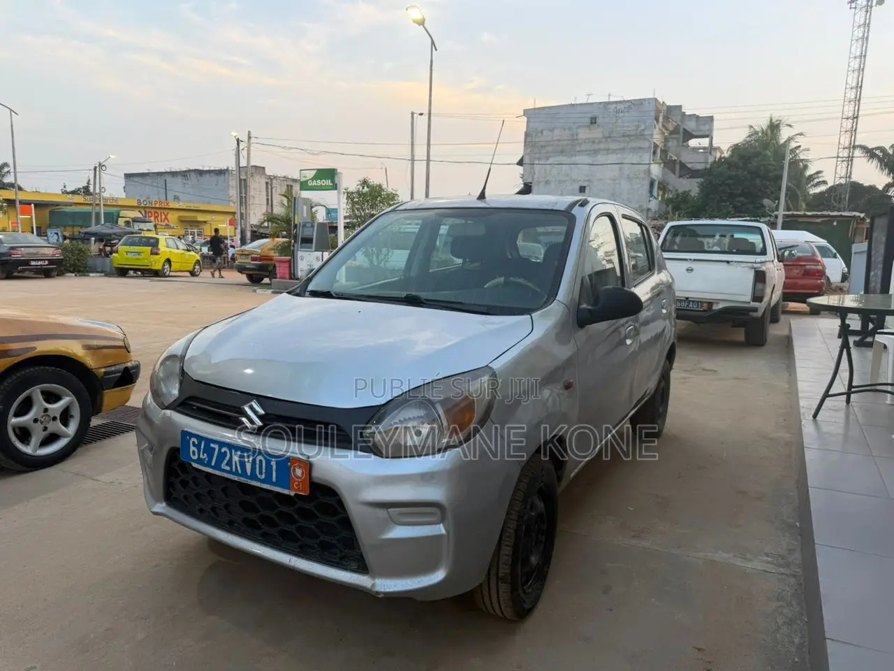 Suzuki Alto 2022 Gris