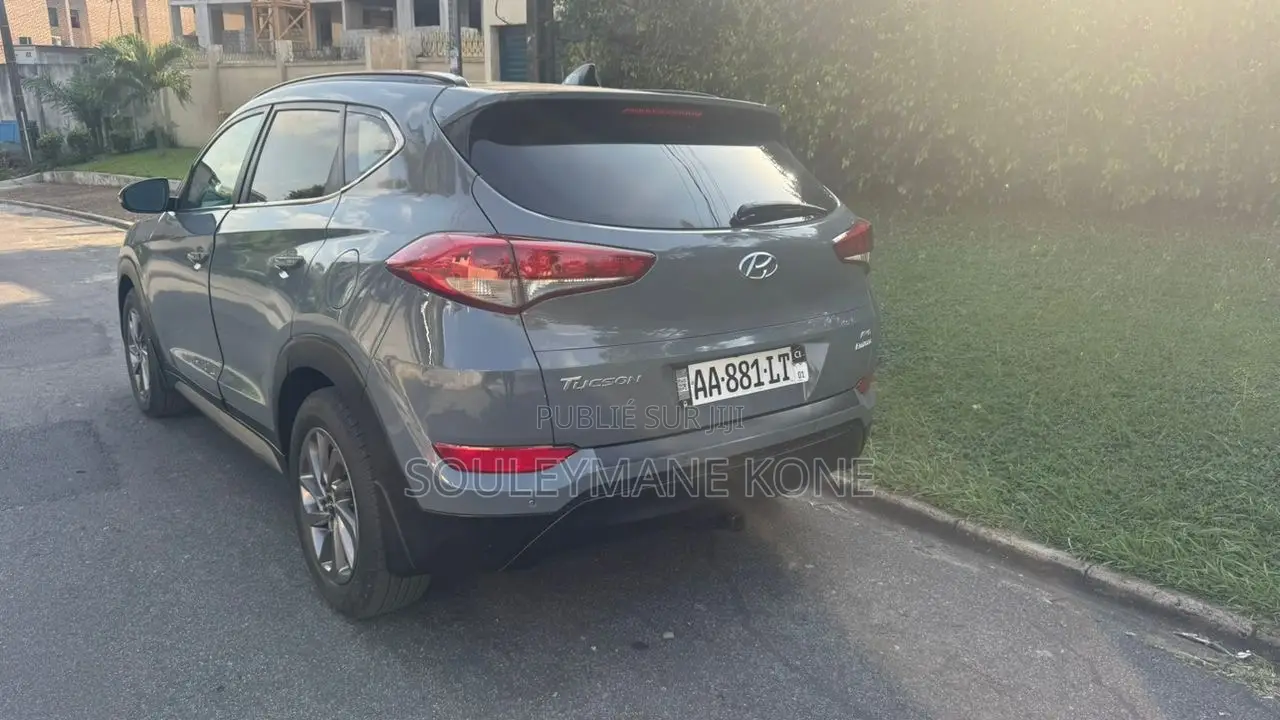 Hyundai Tucson 2017 Gris