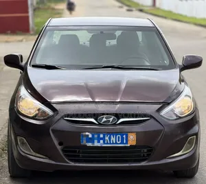 Hyundai Accent 2016 Marron