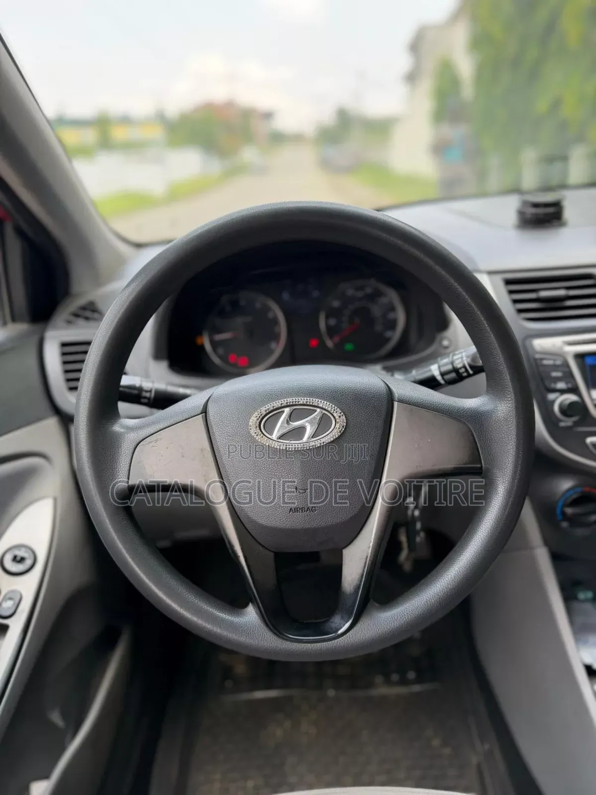 Hyundai Accent 2016 Marron