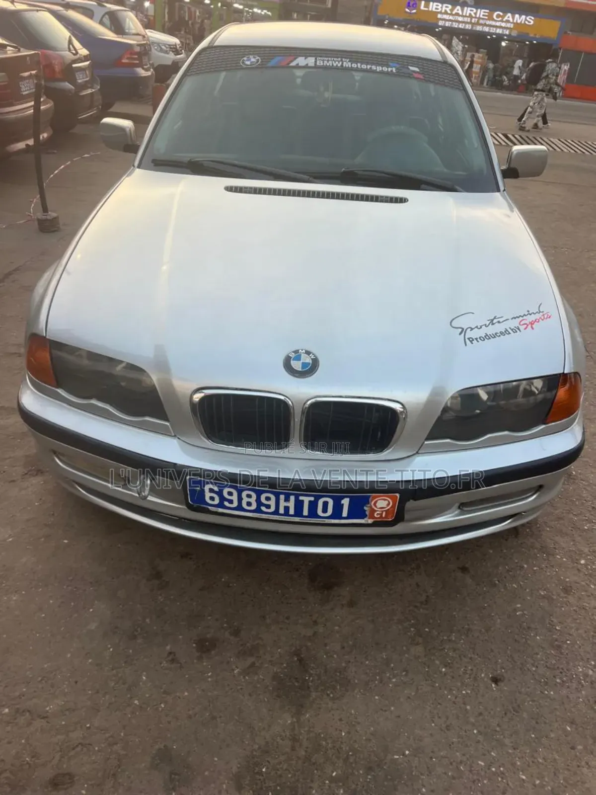 BMW 3 Series 318i RWD 2002 Blanc cassé