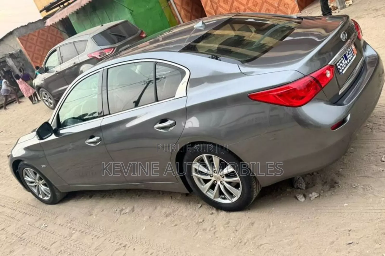 Infiniti Q50 2019 Autre