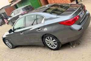 Infiniti Q50 2019 Autre