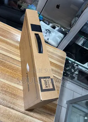 New Ordinateur Portable Asus V1V 16GB Intel Core I5 SSD 512GB