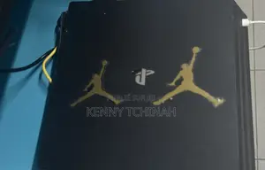 Playstation 4 +1 Manette