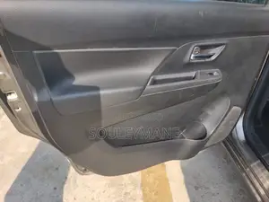 Suzuki Ertiga 2024 Gris