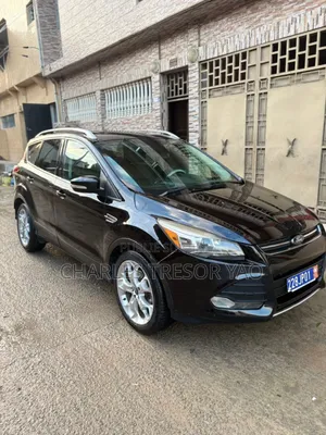 Ford Escape SE 4dr SUV (1.6L 4cyl Turbo 6A) 2015 Black