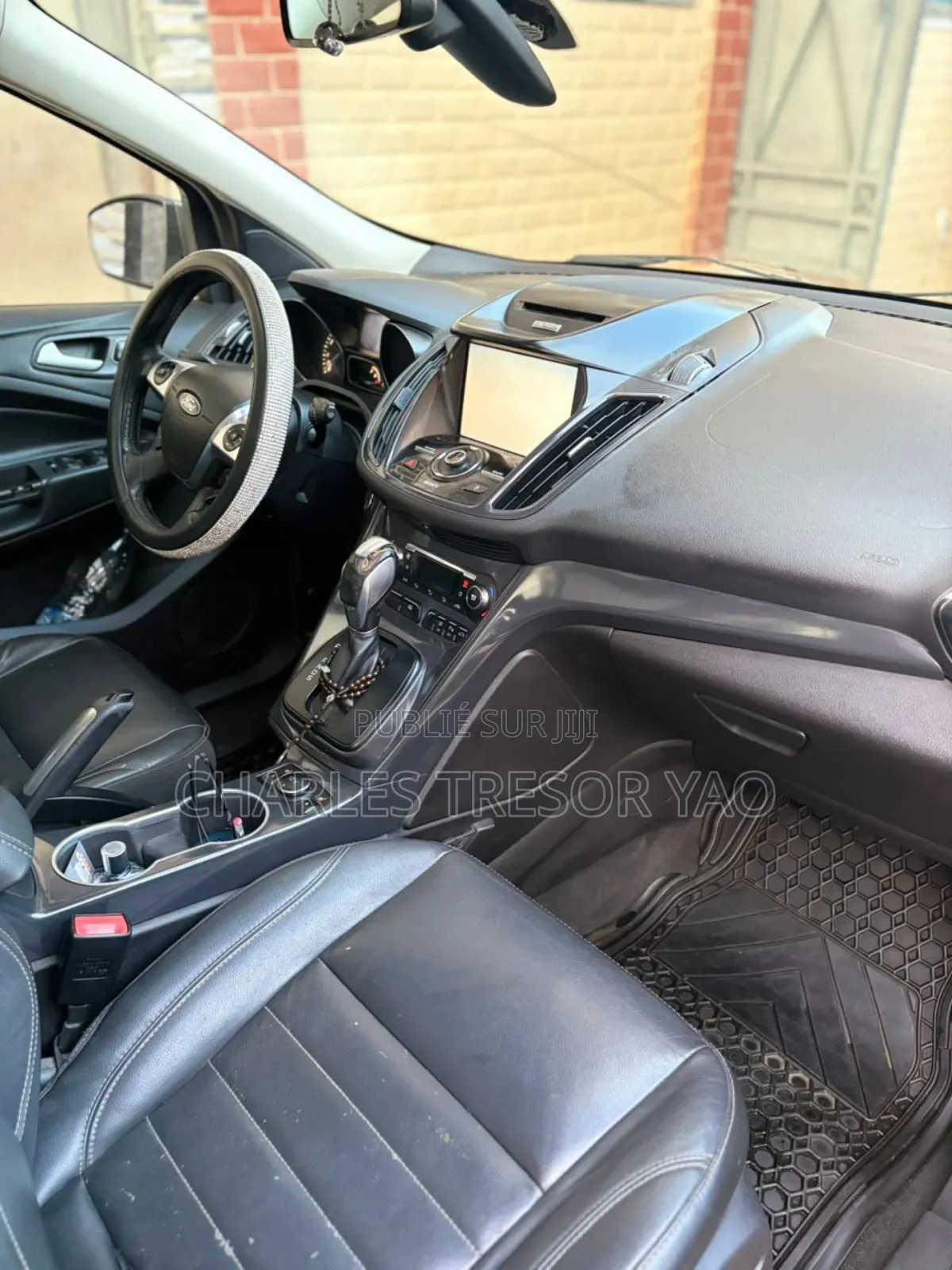 Ford Escape SE 4dr SUV (1.6L 4cyl Turbo 6A) 2015 Black