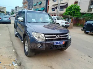 Mitsubishi Pajero 3.0 2009 Gris