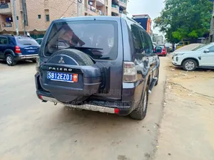 Mitsubishi Pajero 3.0 2009 Gris