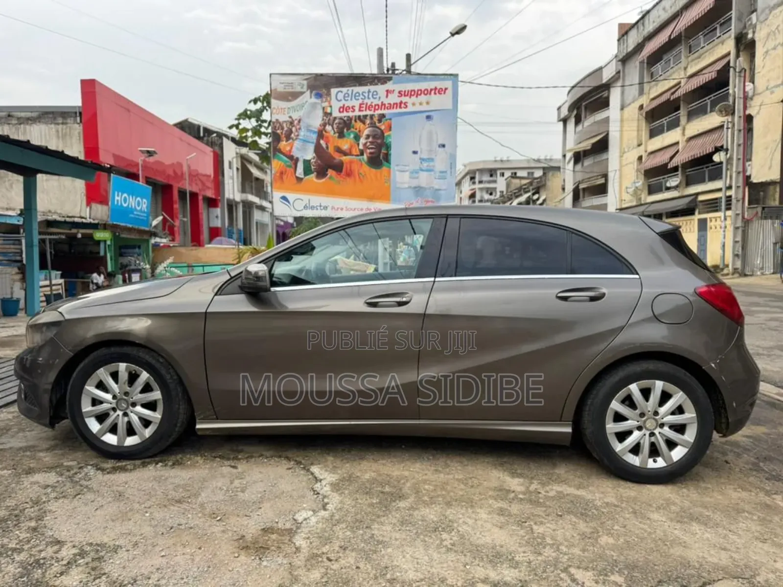 Mercedes-Benz C180 2014 Marron