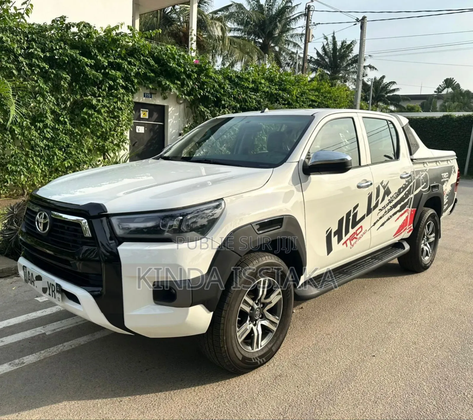 Toyota Hilux 2018 Blanc cassé