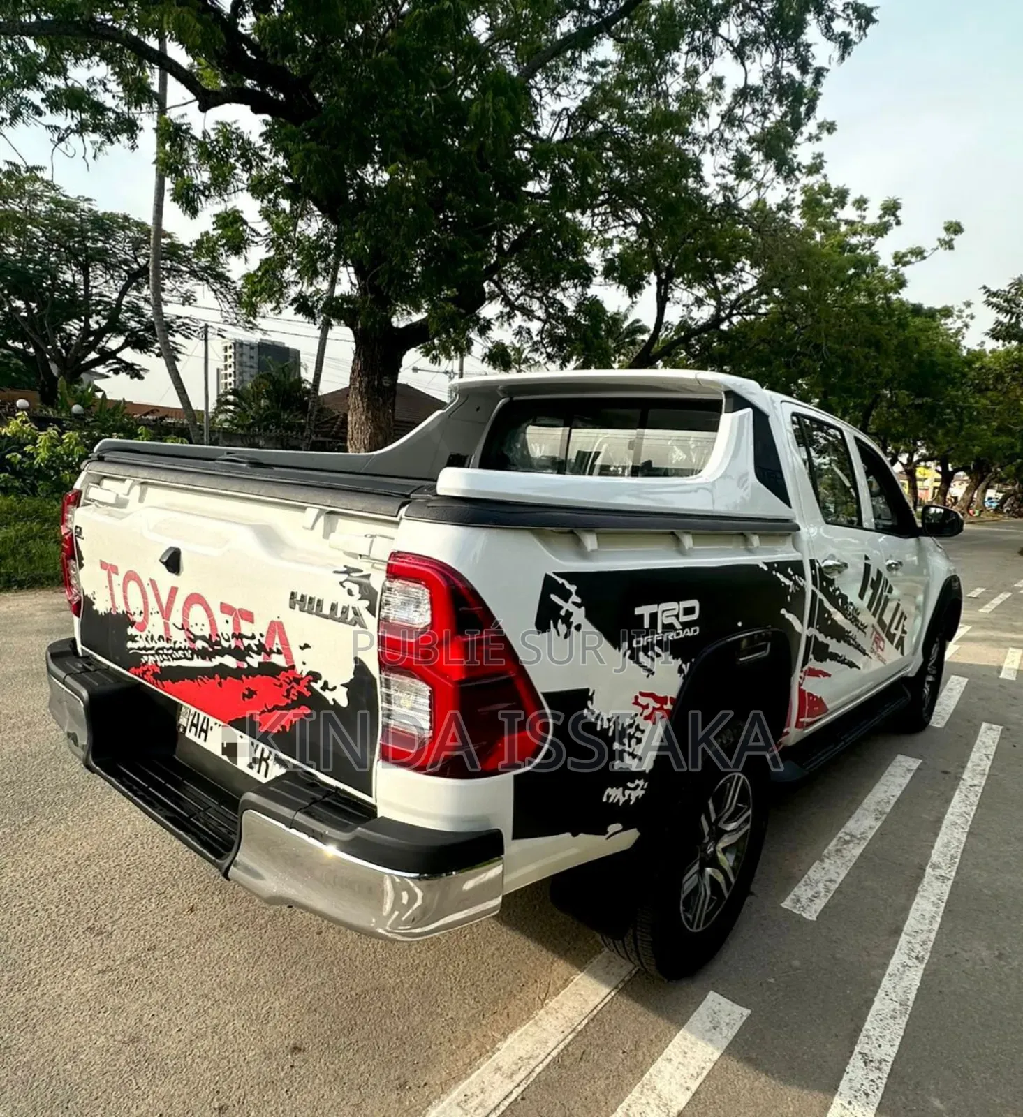 Toyota Hilux 2018 Blanc cassé