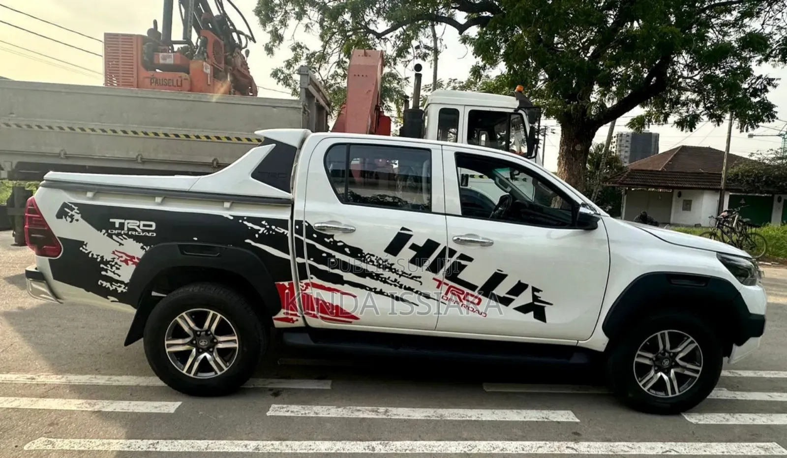 Toyota Hilux 2018 Blanc cassé