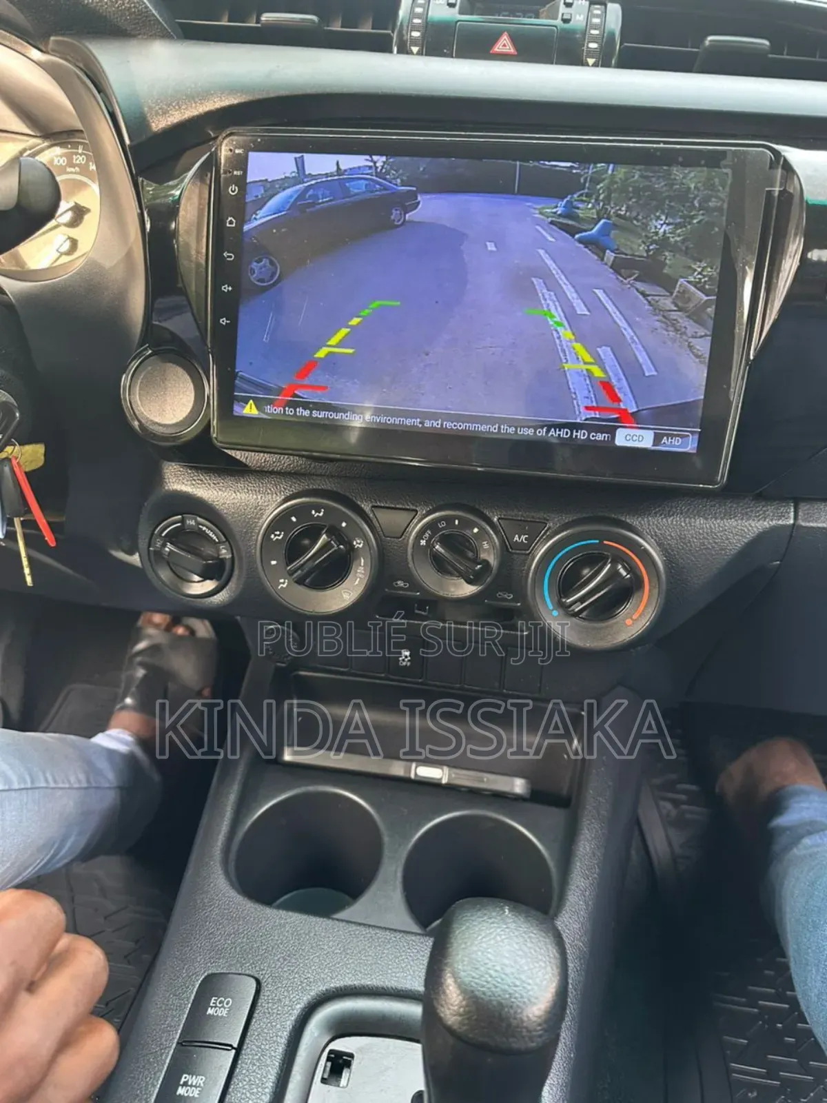 Toyota Hilux 2018 Blanc cassé