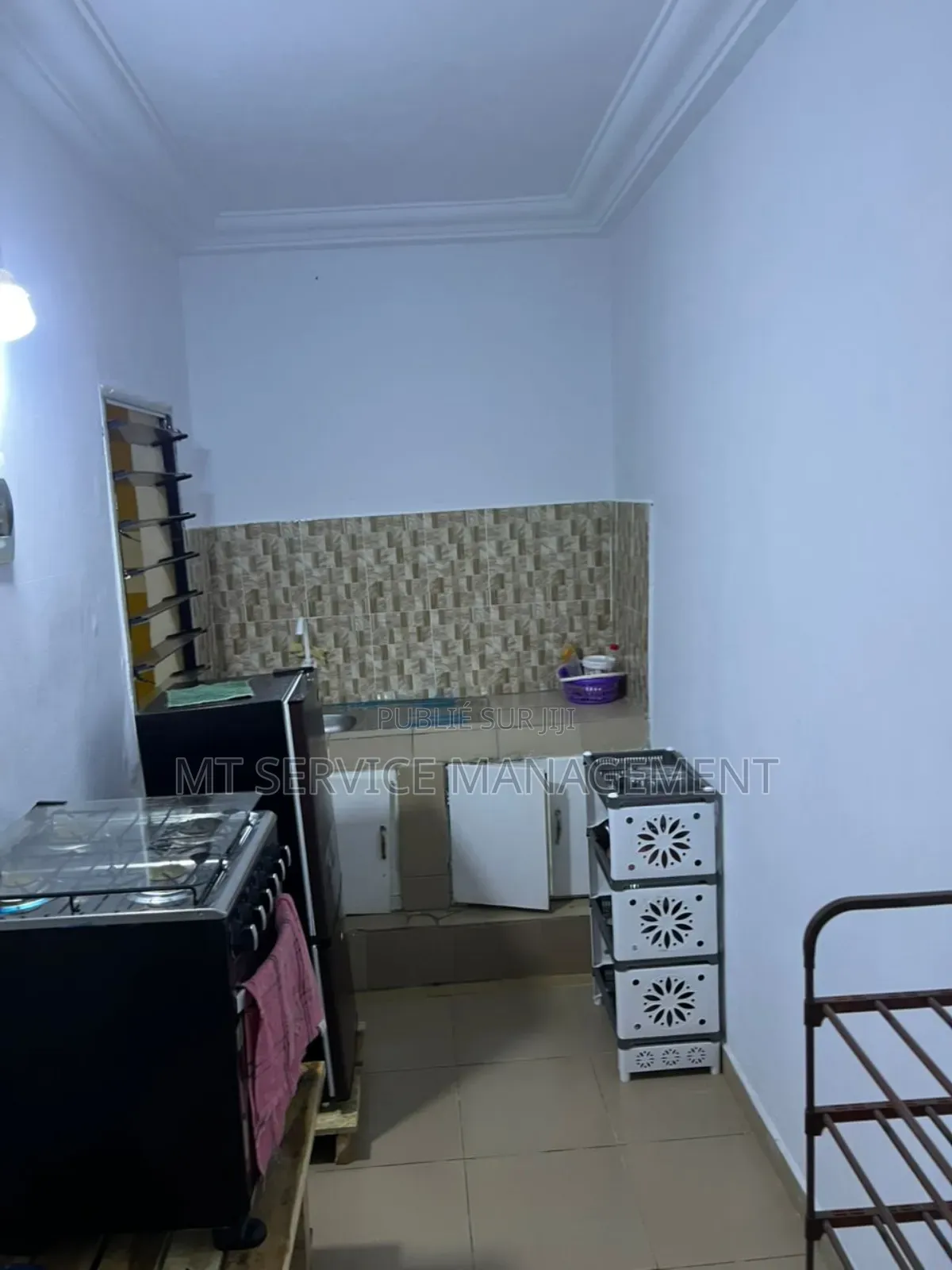 Furnished 1chbre Appartement dans Yopougon Annanerai à Louer