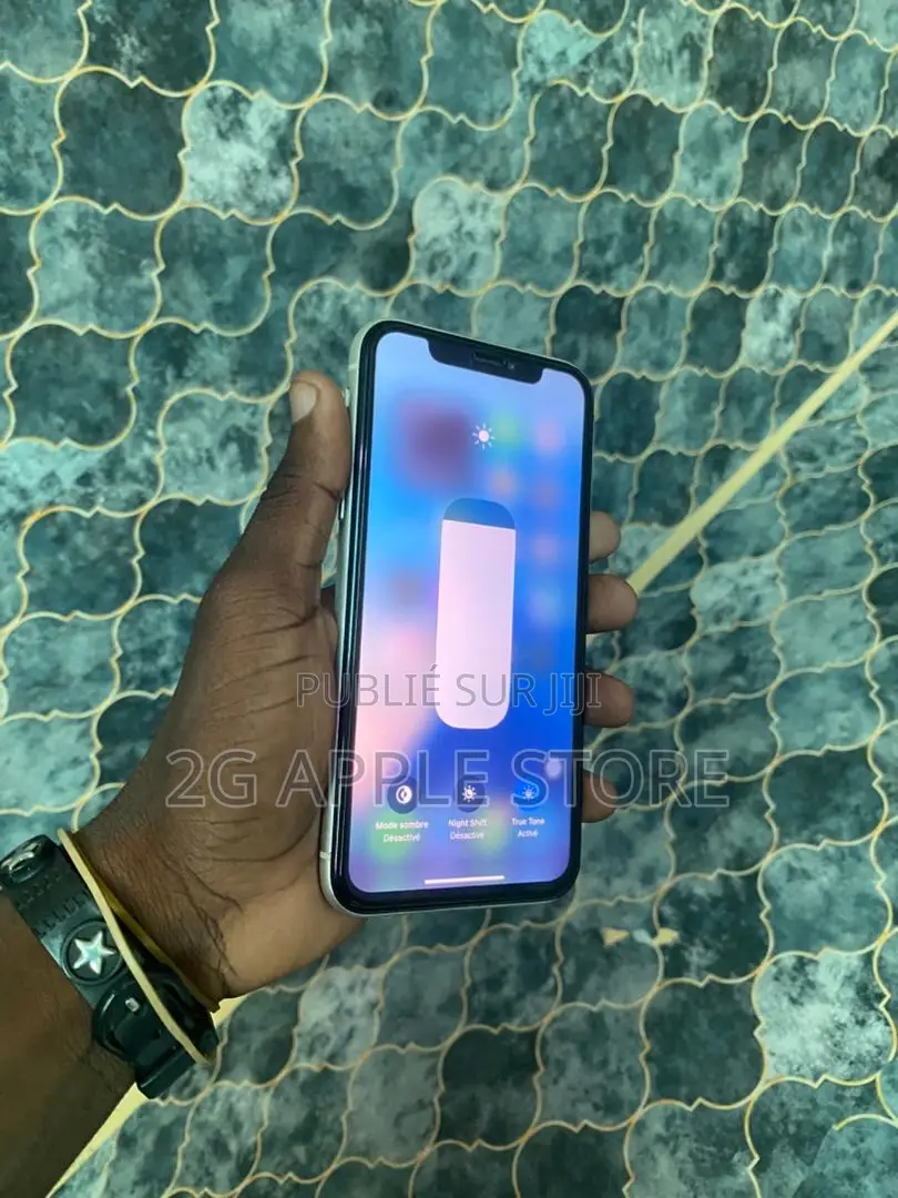 New Apple iPhone XR 64 GB Bleu