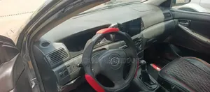 Toyota Corolla 2005 Noir Mat