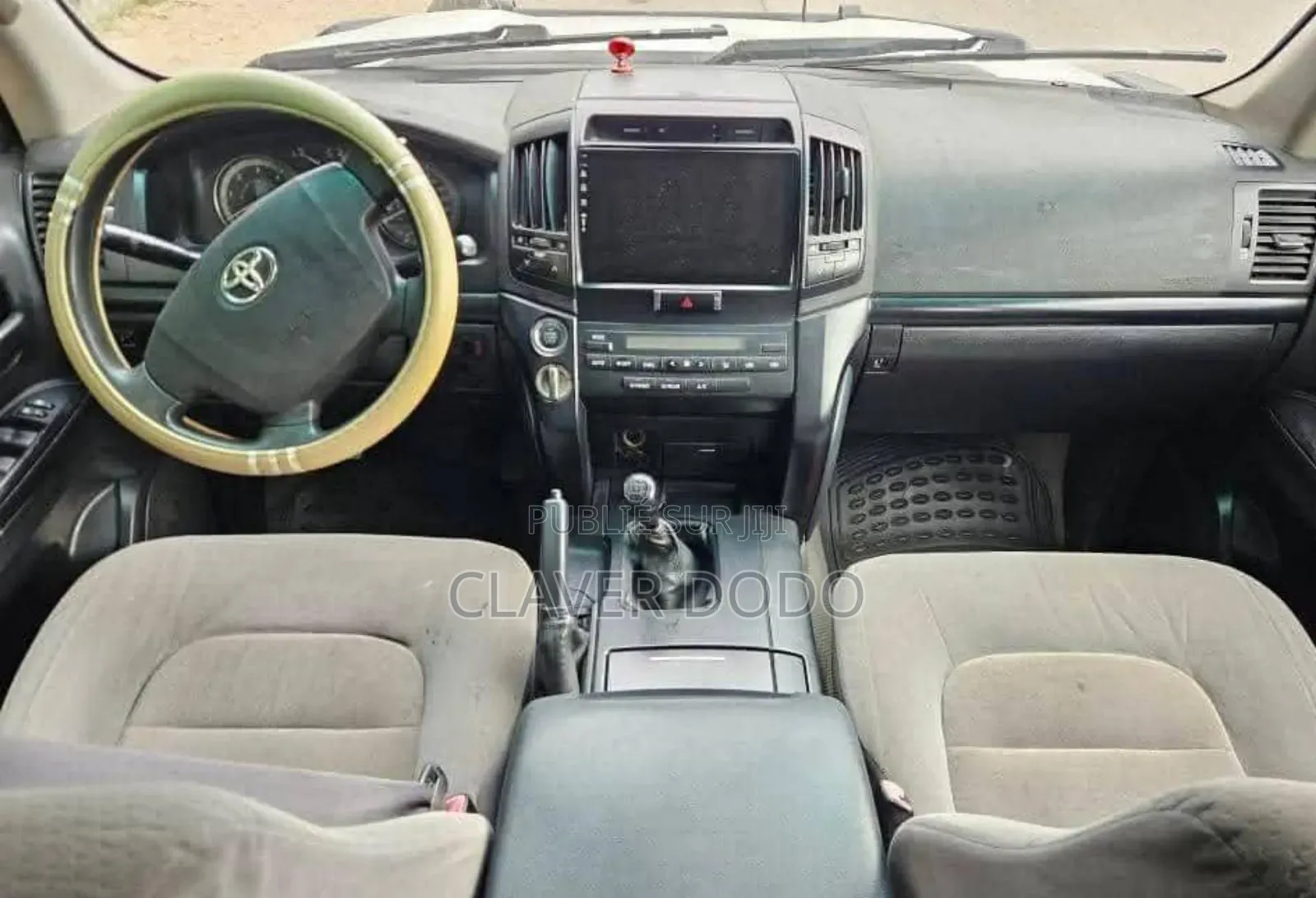 Toyota Land Cruiser 2011 Blanc