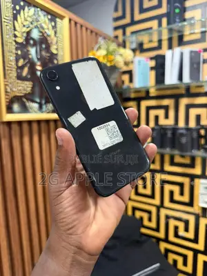 New Apple iPhone XR 64 GB Black