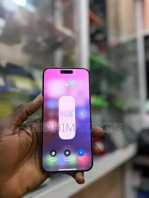 Apple iPhone 15 Pro Max 256 GB Doré