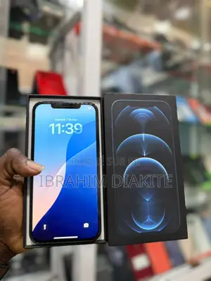 Apple iPhone 12 Pro Max 128 GB Bleu