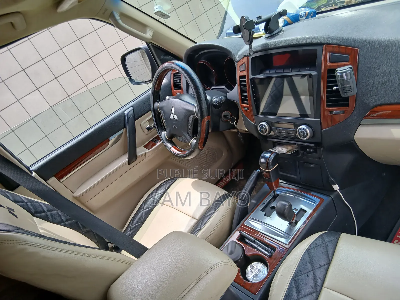 Mitsubishi Pajero 2011 Black