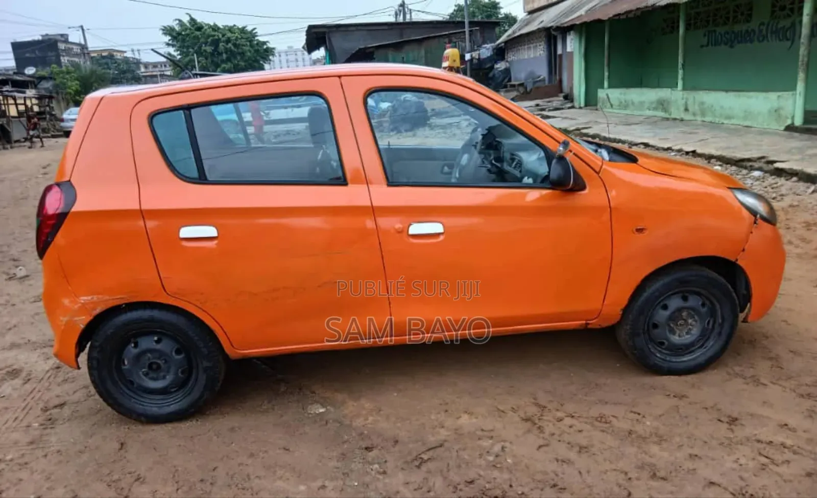 Suzuki Alto 2022 Orange