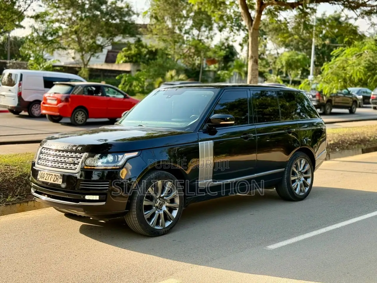 Land Rover Range Rover Vogue 2016 Black