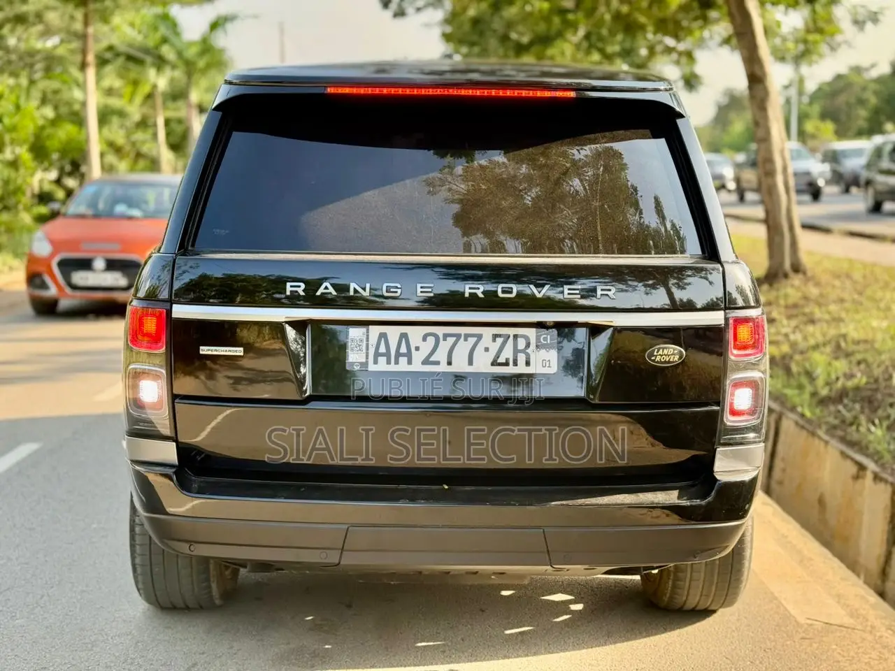 Land Rover Range Rover Vogue 2016 Black