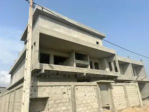 7chbre Duplex dans Elite Immobilier, Grand-Bassam à Vendre