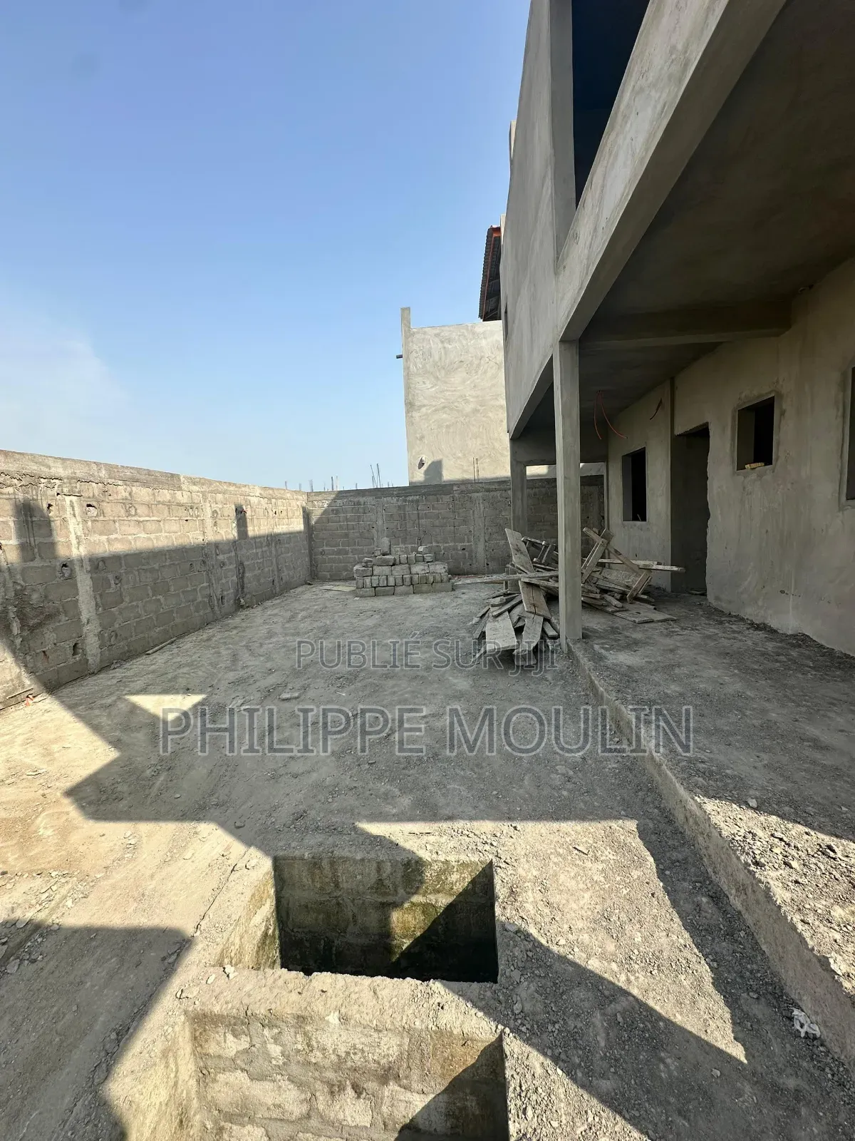 7chbre Duplex dans Elite Immobilier, Grand-Bassam à Vendre