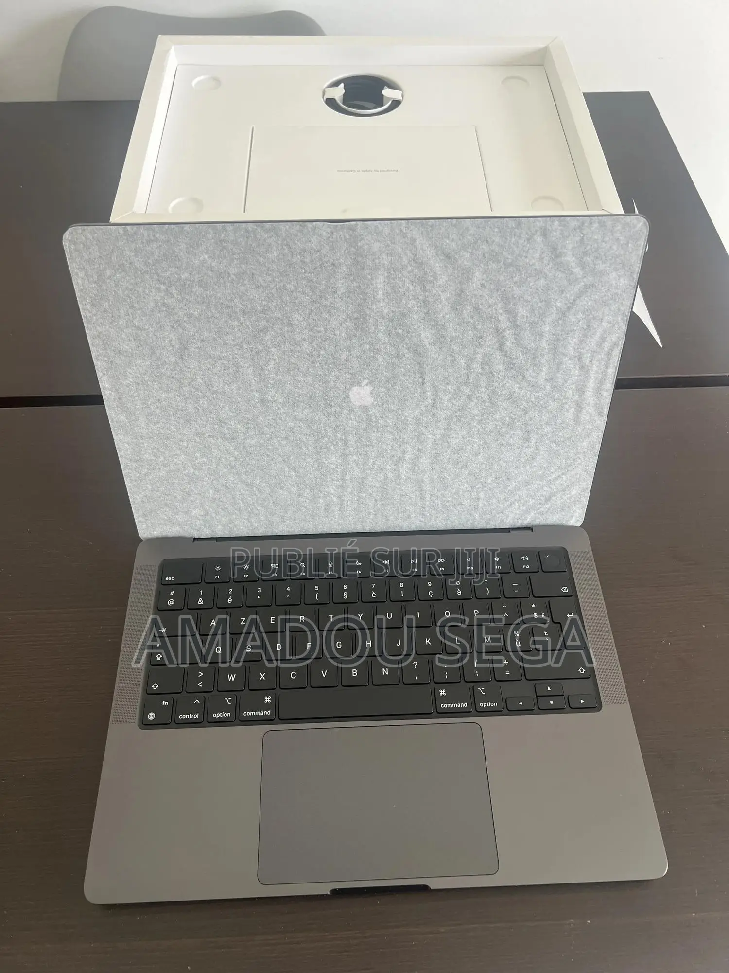 New Ordinateur Portable Apple MacBook Pro 24GB Autre SSD 512GB