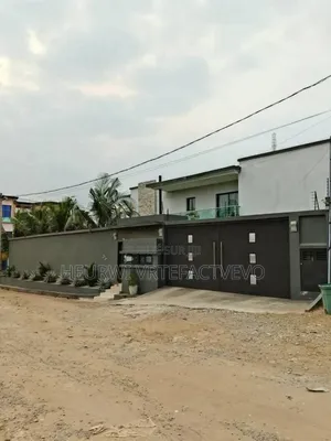 Furnished 9chbre Duplex dans Diaspora, Cocody à Vendre