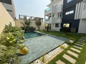 8chbre Duplex dans Abatta, Cocody à Vendre