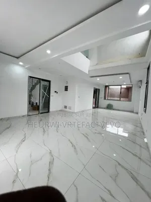 4chbre Duplex dans Bingerville à Vendre