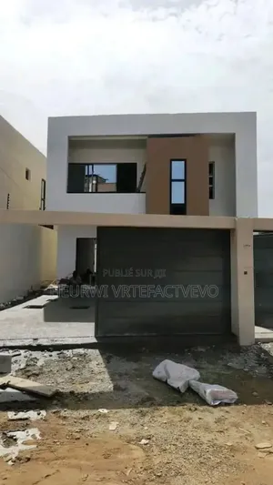 5chbre Duplex dans Palmeraie, Cocody à Vendre