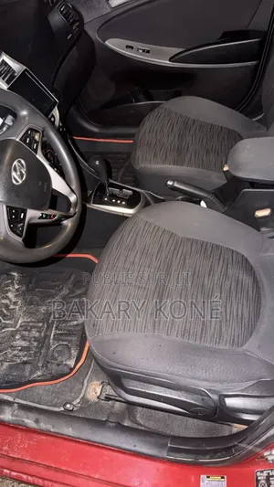 Hyundai Accent 2017 Rouge