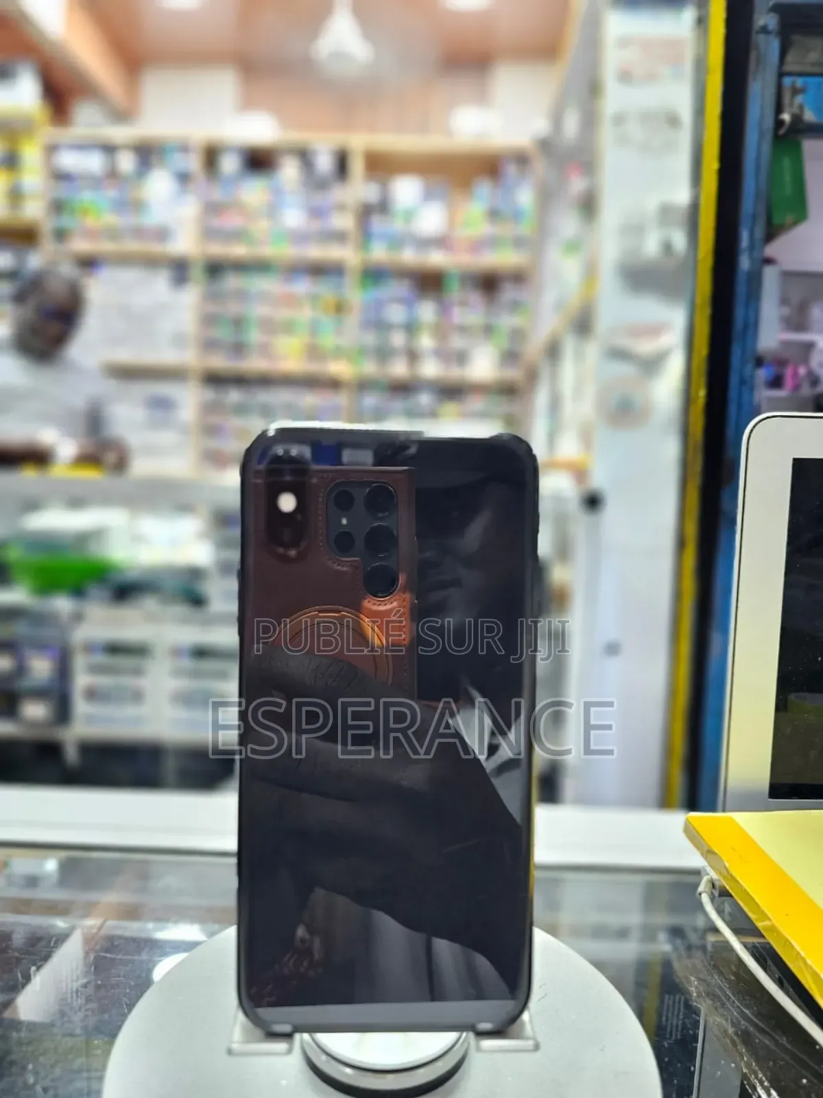 Apple iPhone X 64 GB Noir